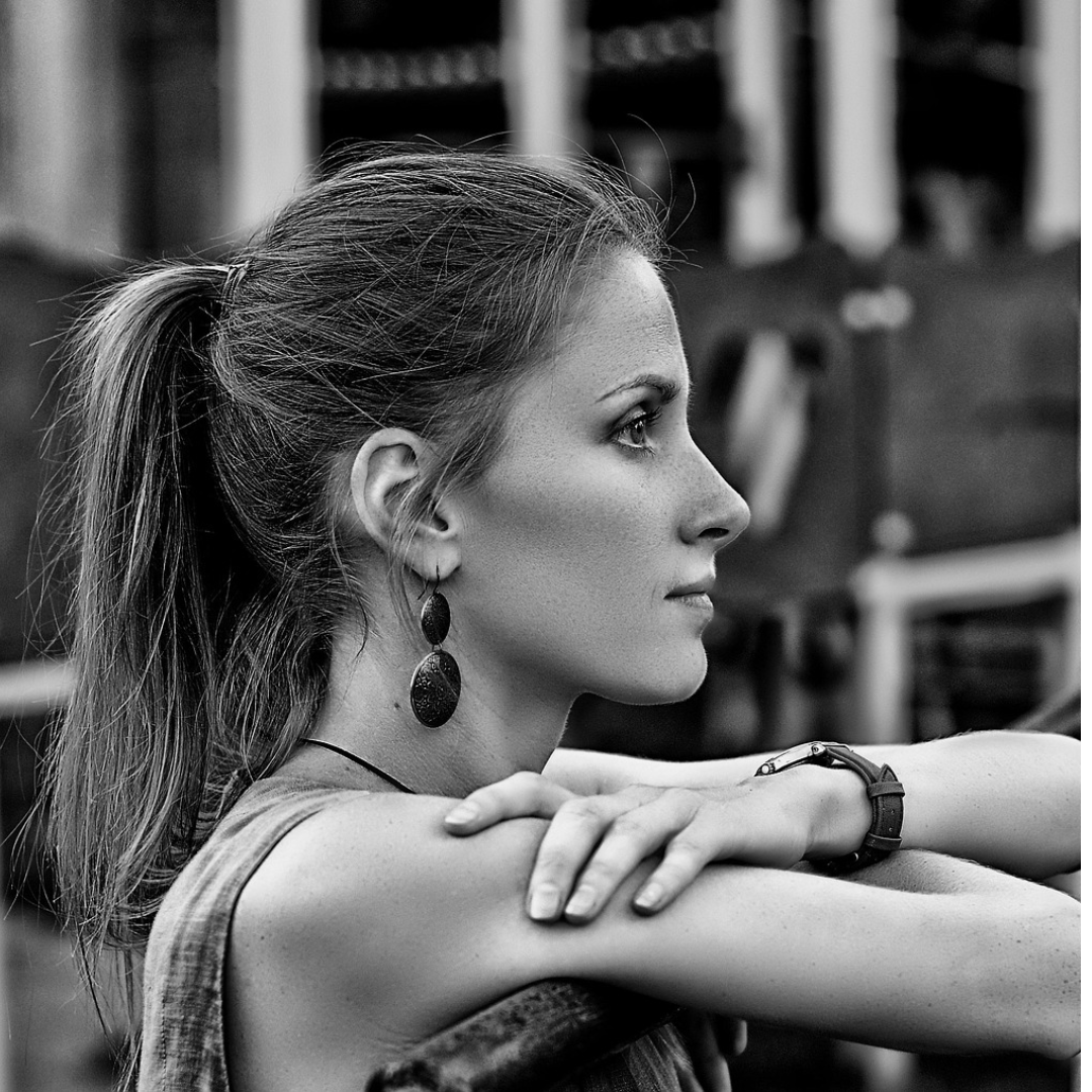 <em>Alice R.</em>